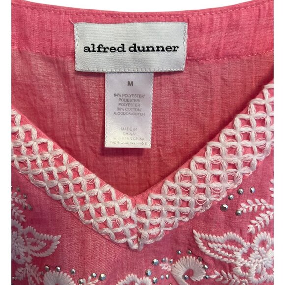 Alfred Dunner Paradise Pink Embroidered Yoke & Sleeve V Neck Tunic Top Sz Medium - Picture 4 of 9